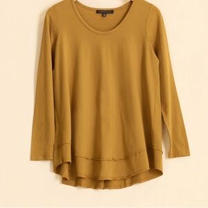 NWT DownEast top Medium